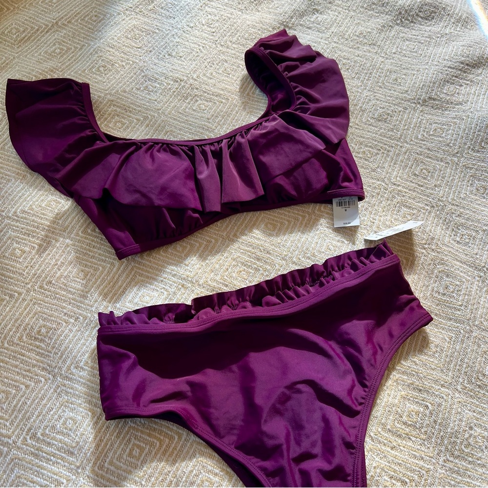 NWT Express medium swim suit set ruffle maroon
